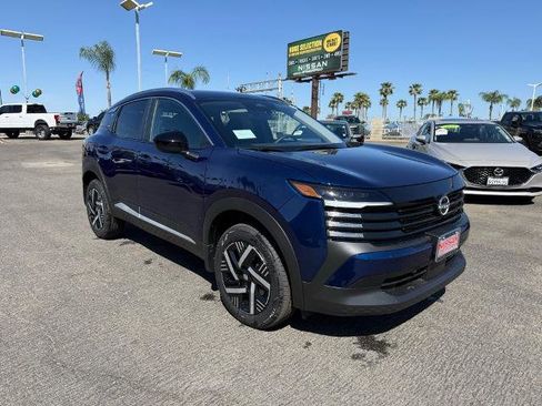 New 2026 Nissan Kicks SV image 1