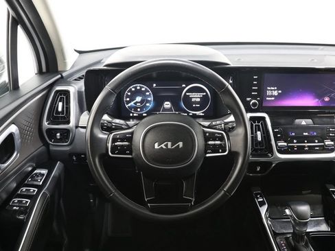 Used 2023 Kia Sorento SX FWD image 13