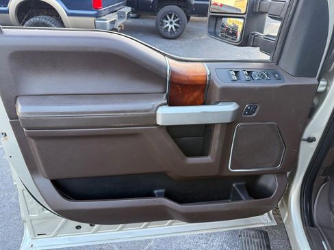 Used 2017 Ford F250 King Ranch w/ King Ranch Ultimate Package image 56