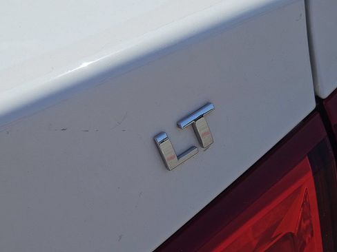 Used 2025 Chevrolet Malibu LT FWD image 8
