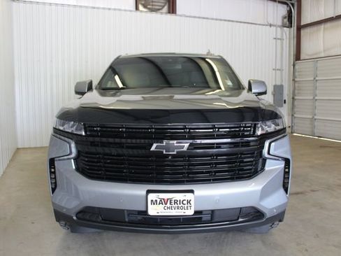 Used 2023 Chevrolet Tahoe RST w/ Luxury Package AWD/4WD image 2