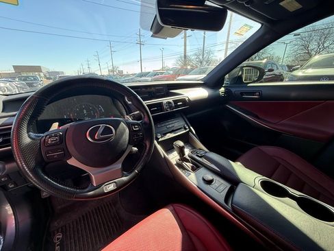 Used 2019 Lexus IS 300 F Sport w/ F Sport Package image 2