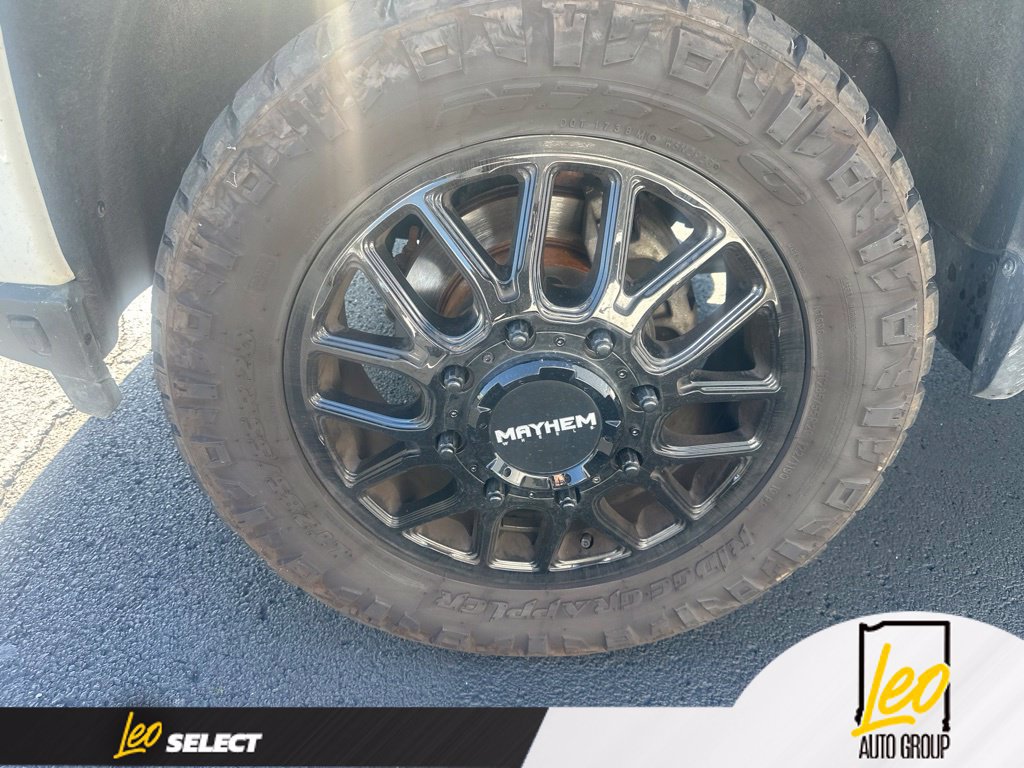 Used 2022 GMC Sierra 3500 Denali AWD/4WD image 13