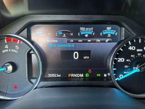 Used 2022 Ford F250 Lariat w/ Lariat Ultimate Package AWD/4WD image 35