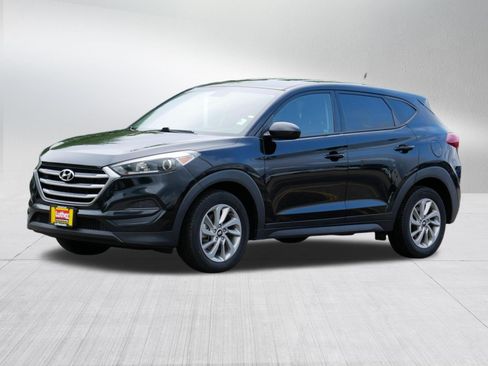 Used 2017 Hyundai Tucson SE FWD image 3