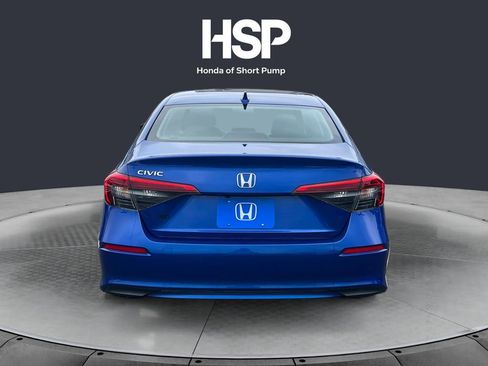 Used 2022 Honda Civic EX image 4
