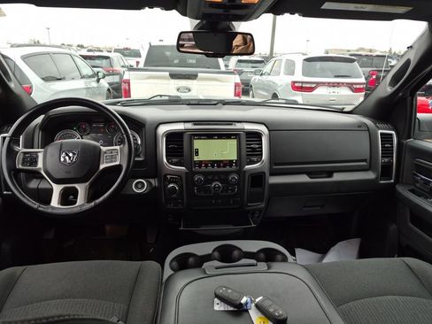 Used 2021 RAM 1500 Classic Warlock AWD/4WD image 2
