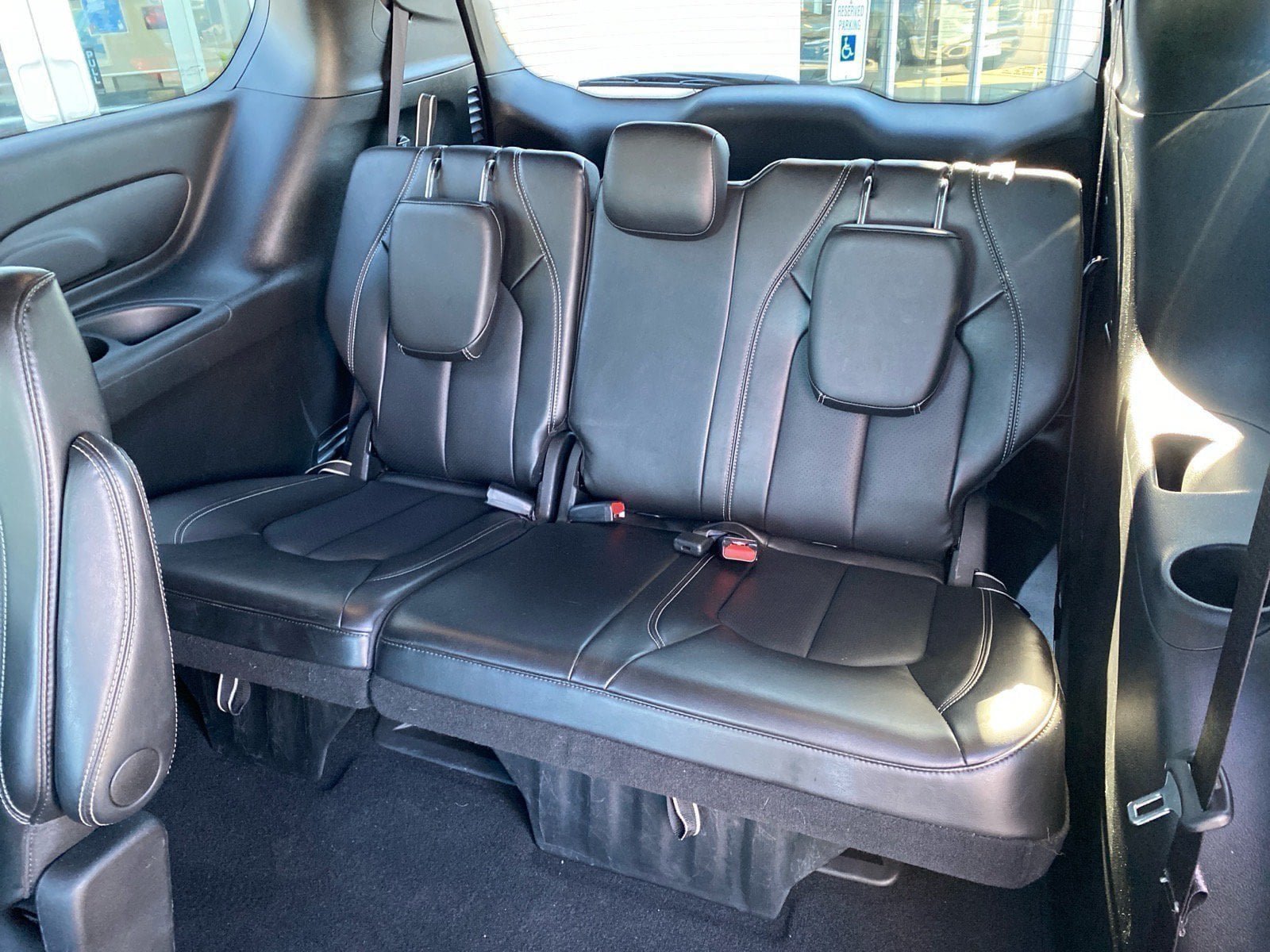Used 2025 Chrysler Pacifica Select FWD image 22