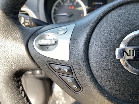 Used 2016 Nissan Sentra SV w/ Driver's Assist Package FWD image 18