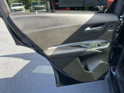 Used 2021 Cadillac XT4 Premium Luxury w/ LPO, Radiant Package image 13