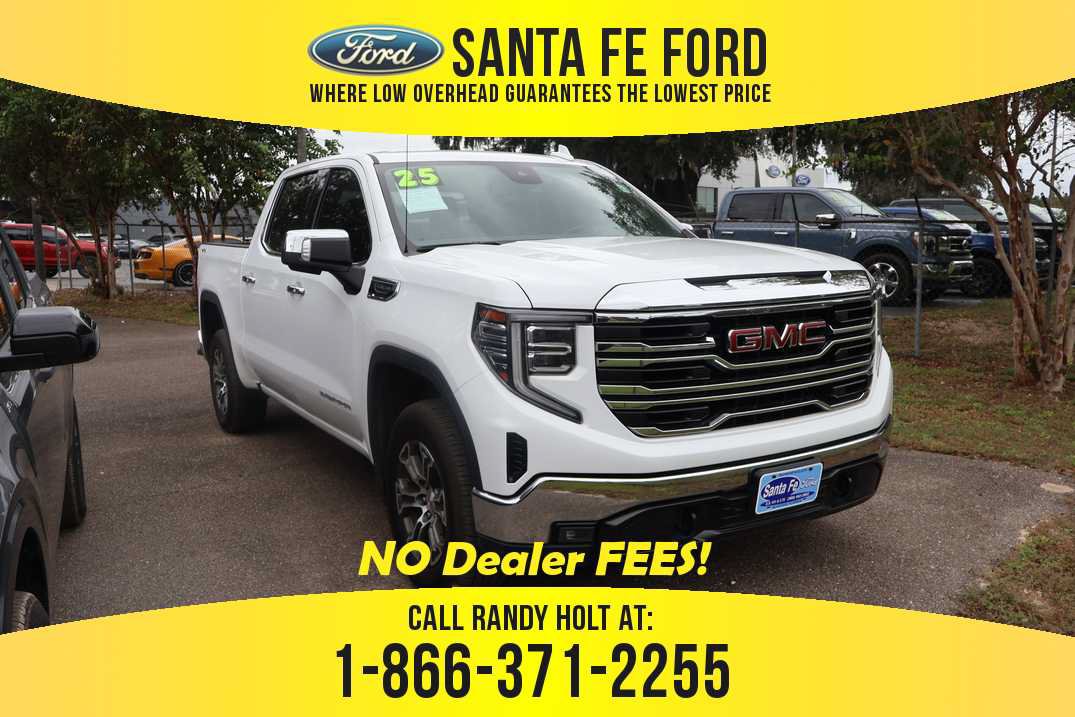Used 2025 GMC Sierra 1500 SLT AWD/4WD image 1