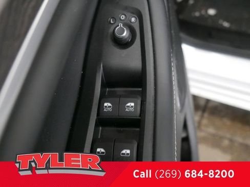 New 2026 Jeep Grand Cherokee Limited AWD/4WD image 19
