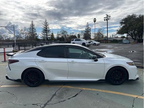Used 2022 Toyota Camry TRD w/ TRD Package w/JBL Audio image 7