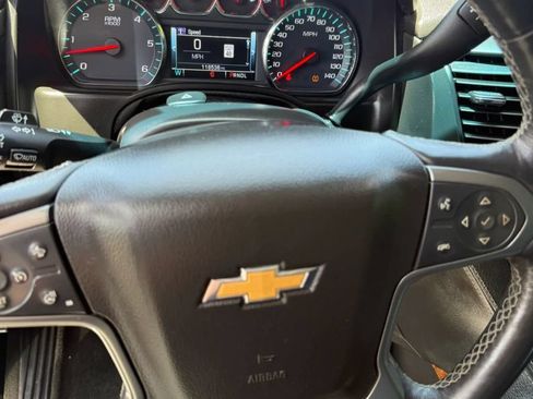 Used 2018 Chevrolet Tahoe Premier RWD image 10
