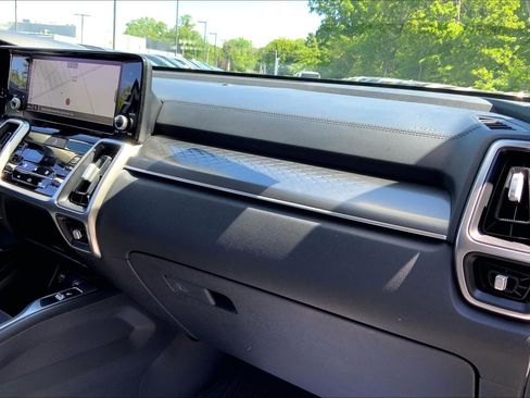 Used 2023 Kia Sorento S w/ Panoramic Sunroof Package FWD image 18