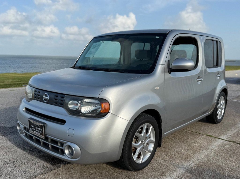 Used 2010 Nissan Cube 1.8 SL w/ SL Preferred Pkg FWD image 1