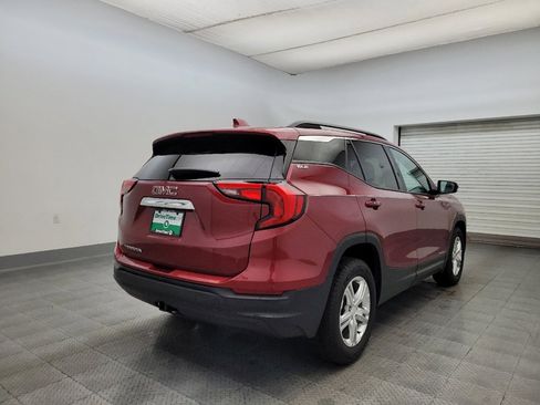 Used 2018 GMC Terrain SLE w/ Driver Convenience Package image 9