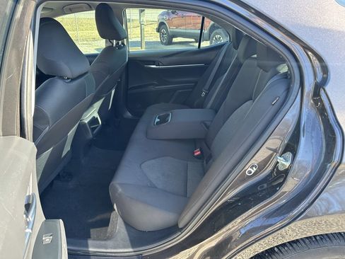 Used 2020 Toyota Camry LE image 16