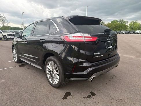 Used 2021 Ford Edge Titanium w/ Equipment Group 301A AWD/4WD image 14