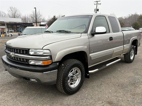 Used 1999 Chevrolet Silverado 2500 LT image 1