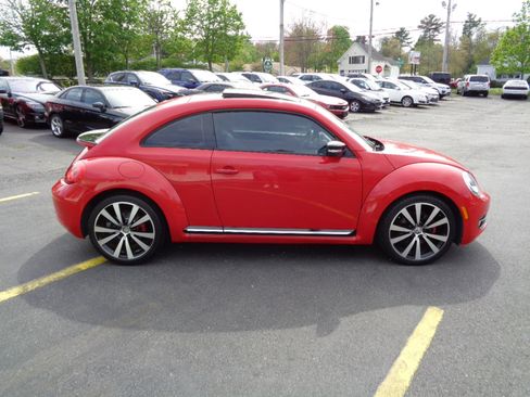 Used 2012 Volkswagen Beetle 2.0T image 14