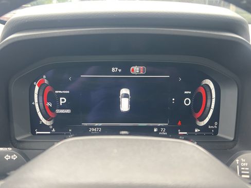 Certified 2026 Nissan Rogue SL FWD image 11