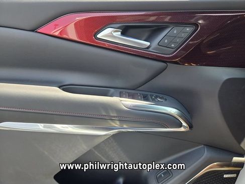 New 2026 Chevrolet Traverse RS w/ LPO, Floor Liner Package FWD image 30