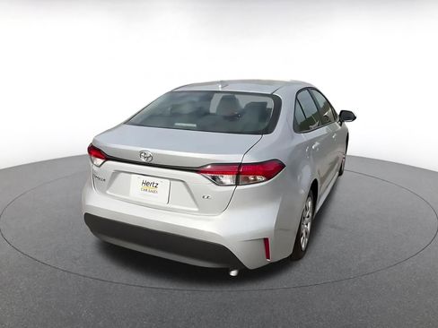 Used 2025 Toyota Corolla LE image 13