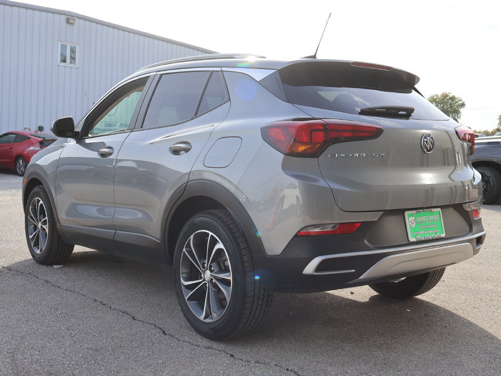 Used 2023 Buick Encore GX Select FWD image 3