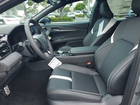 New 2026 Toyota Camry SE image 10