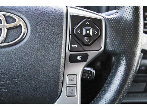 Used 2023 Toyota 4Runner SR5 Premium w/ Moonroof Package RWD image 16