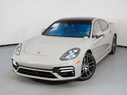 Used 2022 Porsche Panamera Turbo S w/ Premium Package image 61