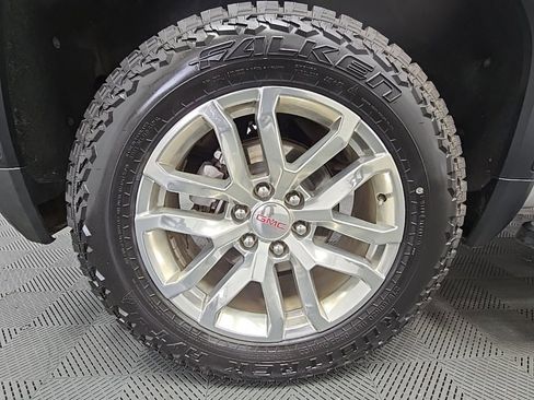 Used 2019 GMC Sierra 1500 SLT w/ SLT Premium Package image 51