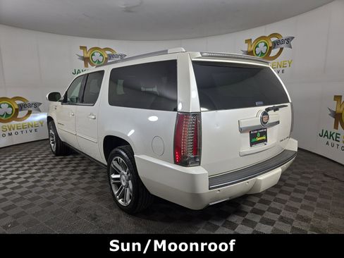 Used 2014 Cadillac Escalade ESV Premium image 7