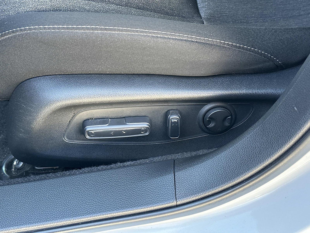 Certified 2023 Honda Accord EX image 14