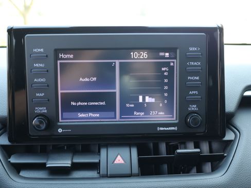 Used 2022 Toyota RAV4 LE AWD/4WD image 29