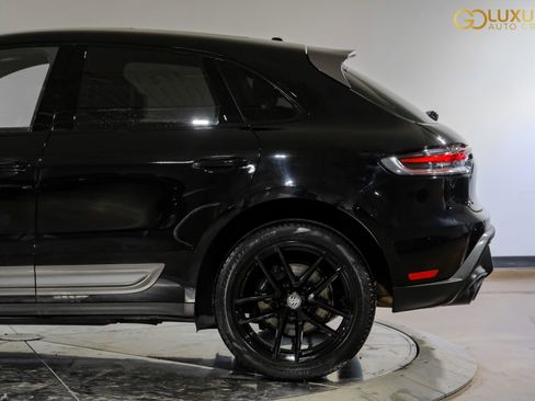 Used 2023 Porsche Macan Turbo AWD/4WD image 15