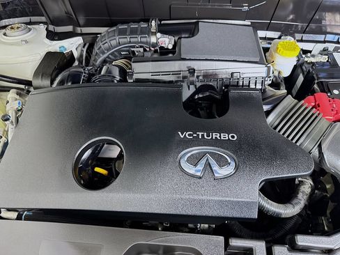 Certified 2022 INFINITI QX50 Essential FWD image 42