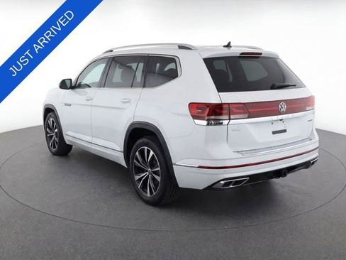 Used 2025 Volkswagen Atlas SEL Premium R-Line AWD/4WD image 10