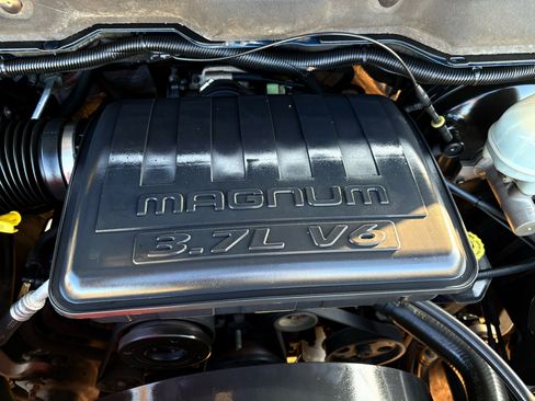 Used 2004 Dodge Ram 1500 Truck ST w/ ST Value Group image 21