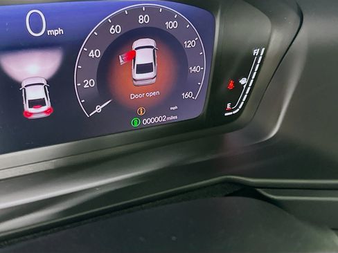 Certified 2025 Honda Accord LX image 9
