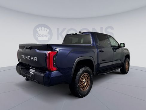 Used 2024 Toyota Tundra SR5 w/ SR5 Premium Package AWD/4WD image 7