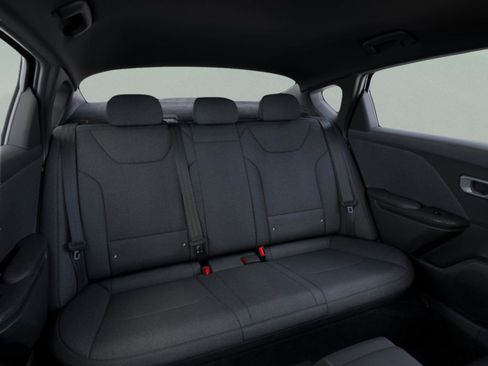 New 2026 Kia K4 LXS image 16