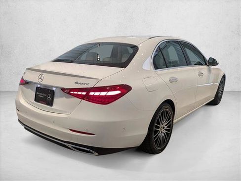 Used 2025 Mercedes-Benz C 300 4MATIC Sedan image 2