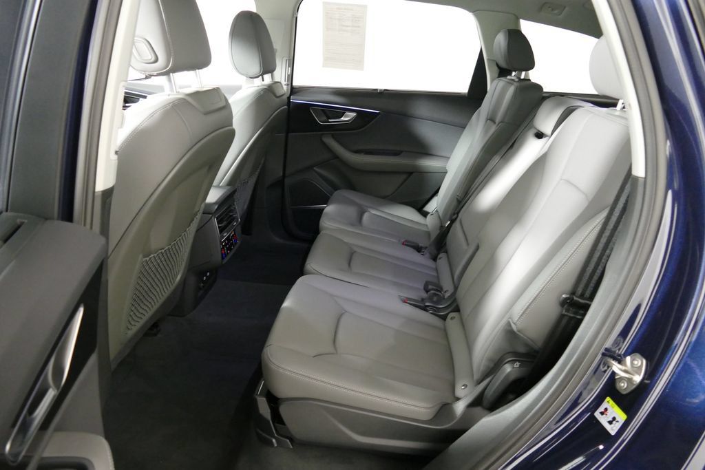Certified 2026 Audi Q7 3.0T Premium Plus AWD/4WD image 31