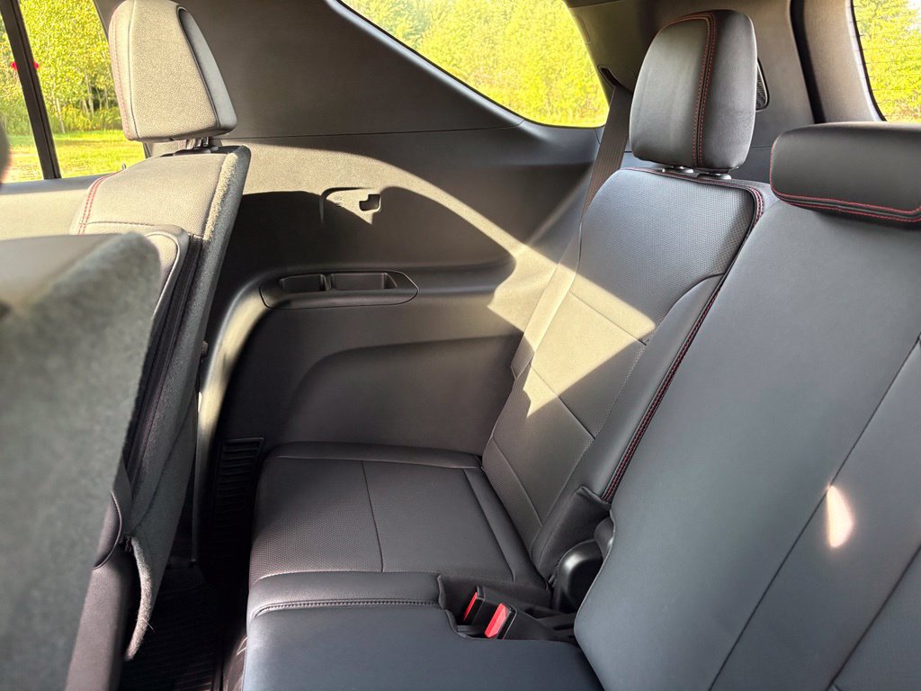 Used 2024 Chevrolet Traverse RS w/ LPO, Floor Liner Package AWD/4WD image 58