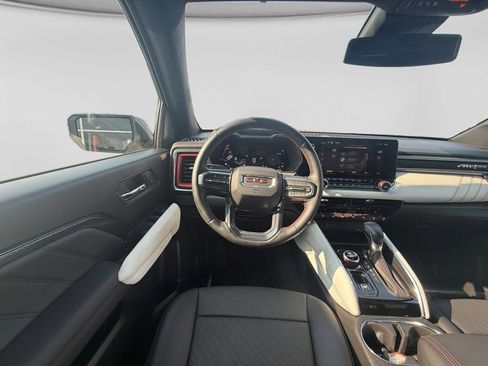 Used 2024 GMC Canyon AT4X AWD/4WD image 15