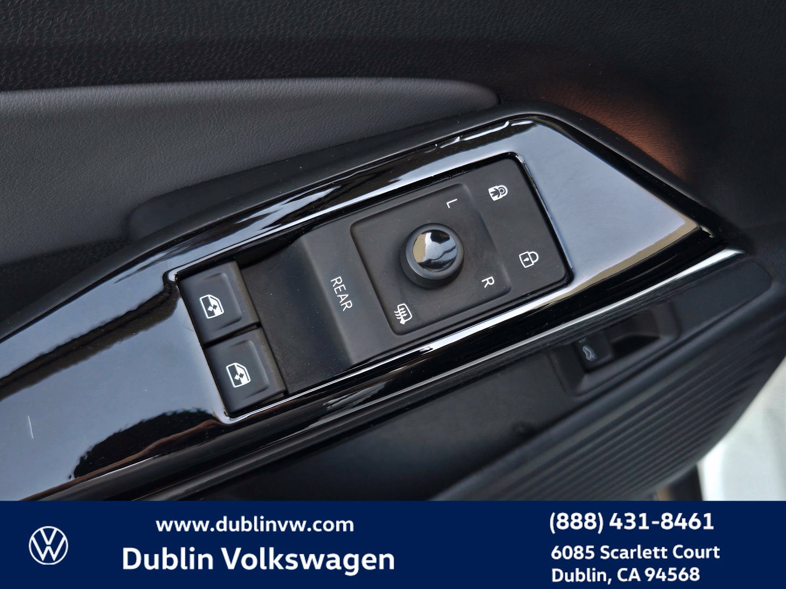 Certified 2023 Volkswagen ID.4 Pro S RWD image 11