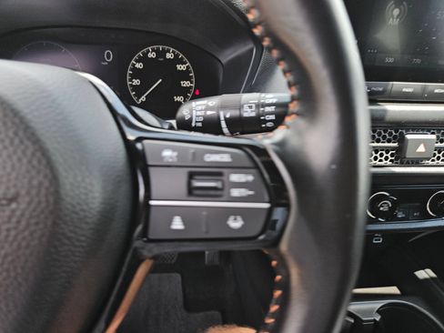 Certified 2025 Honda HR-V Sport image 20