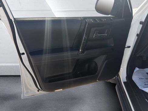 Used 2021 Toyota 4Runner TRD Off-Road Premium w/ Moonroof Package image 12